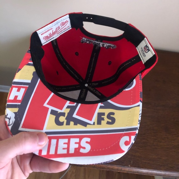 Kansas City Chiefs - Vintage Mitchell & Ness hat - Picture 3 of 3
